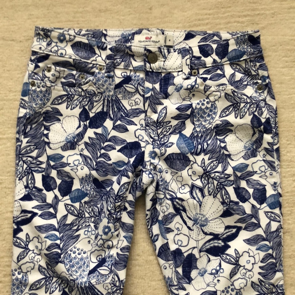 Vineyard Vines printed denim, size 4